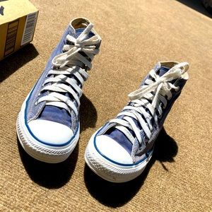 Navy blue converse all star high tops